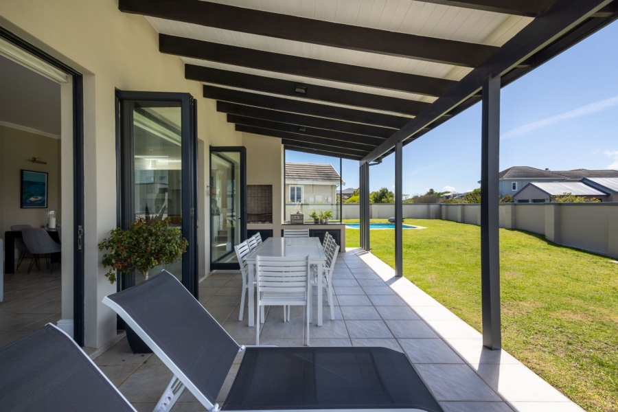 3 Bedroom Property for Sale in Pezula Golf Estate Western Cape